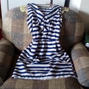 Cute mini dress with pockets